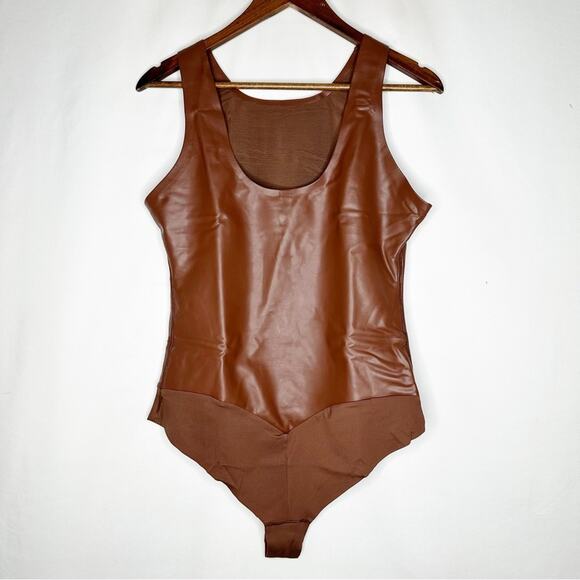 PINSY Vegan Leather High Neck Shapewear Bodysuit NWT in XL - Picture 6 of 7